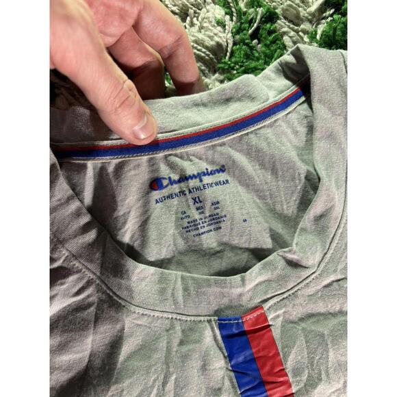 2010s Champion Athletic Tee - Picture 5 of 5